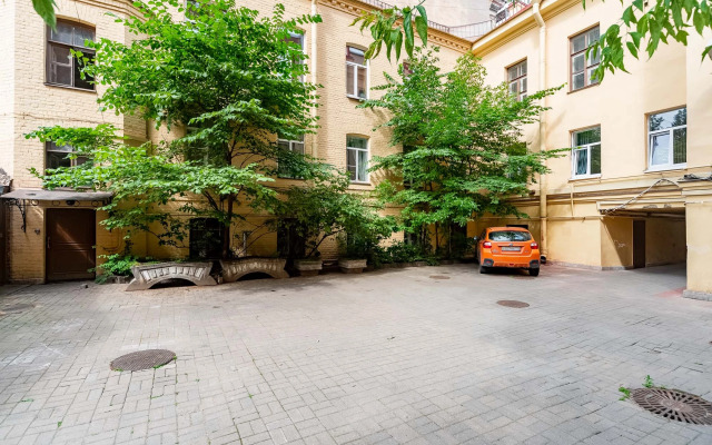 Studiya v samom tsentre Flat