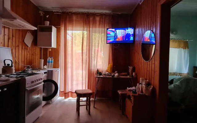 Maksim Guest House