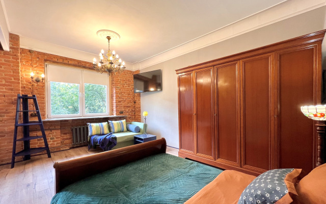 Квартира в Старом Питерском Стиле