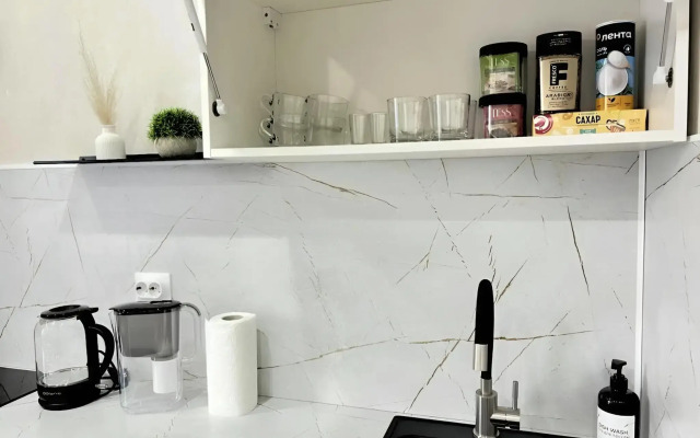 Квартира 6 местная с новым ремонтом около метро Горки парка и ТЦ