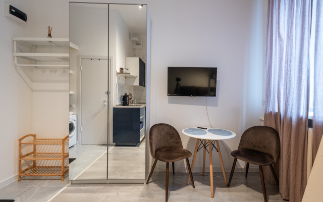 Апартаменты Сергея Макеева 6 (04)