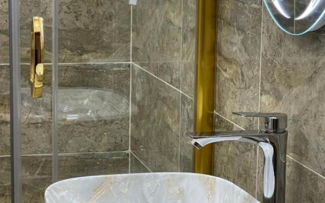Hotel Grand Mirror
