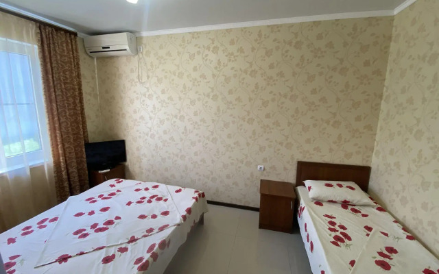 Апартаменты 431 Революционная 16