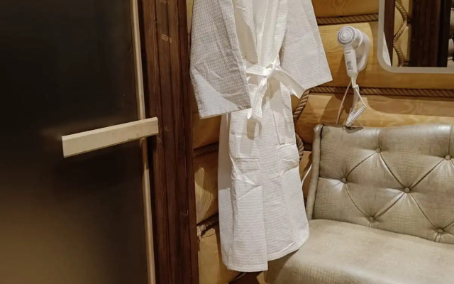 Demidovskie Bani Private house
