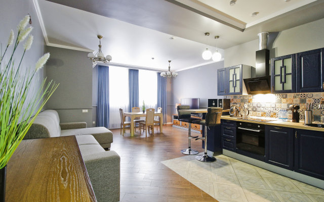 Апартаменты Комсомольский 7