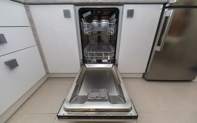 U Moyra V Sochi - Otdykhaite S Komfortom Flat
