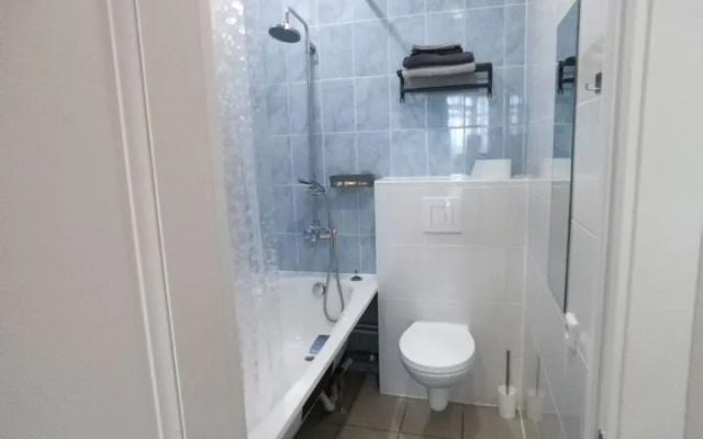 Studiya Na Mkr. Berezovy 148 Flat