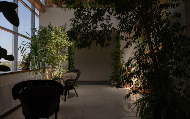 Отель 40-й Меридиан Яхт-клуб