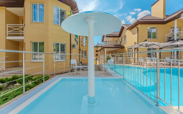 Krinitsa Apart Hotel