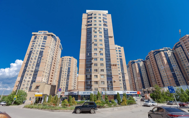 Квартира «StarHouse» в Надежде