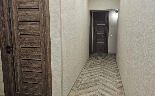 Квартира Трехкомнатные апартаменты в городе Вуктыл