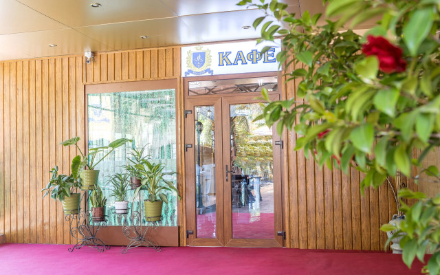 Imperia Hotel