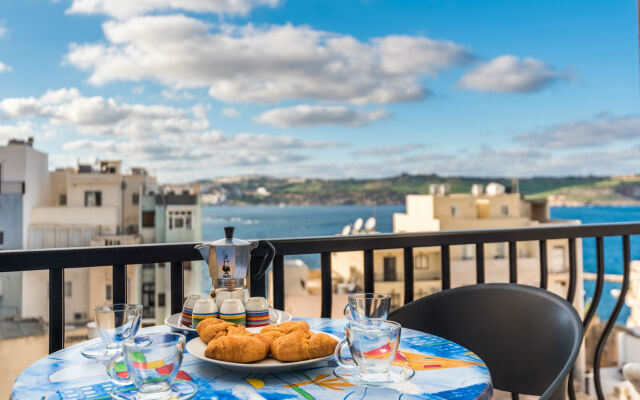 Seashells Apartments in Bugibba