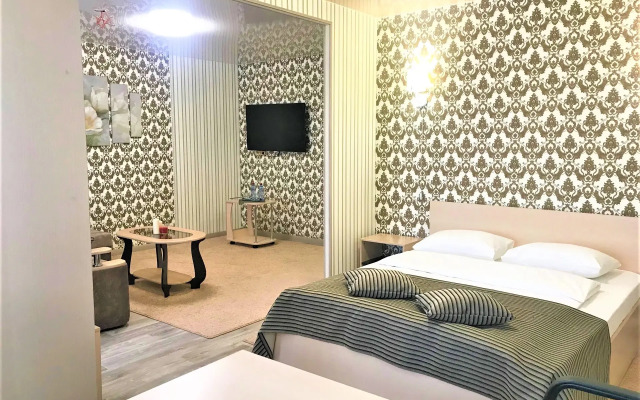 ArtPlaza Hotel
