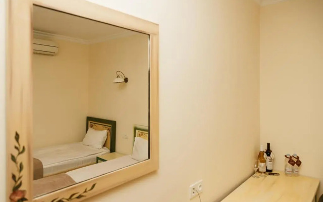 Отель Reikartz City Tbilisi Hotel