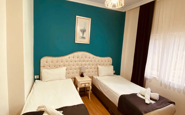 Adora Hotel Cafe & Restaurant