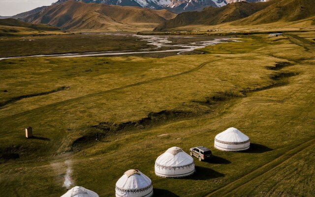 Кемпинг Yurt camp Kolsuu At Bashy
