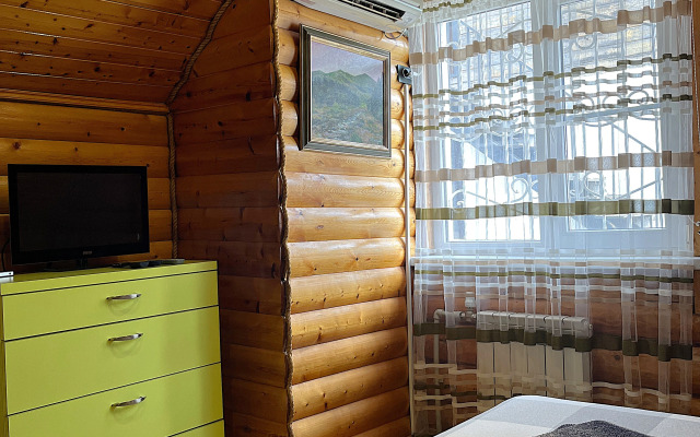 Pod Klych na Kompanyu do 14 chelovek Guest House