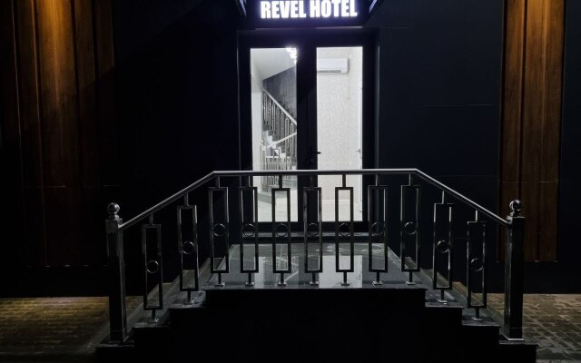 Revel Hotel