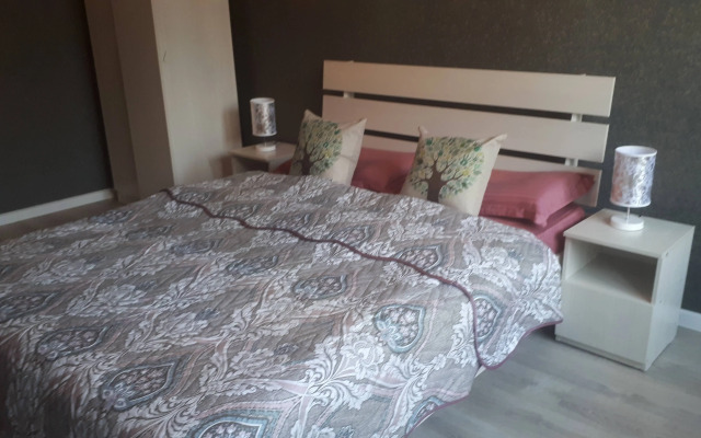 268 Raduzhny Bereg Flat