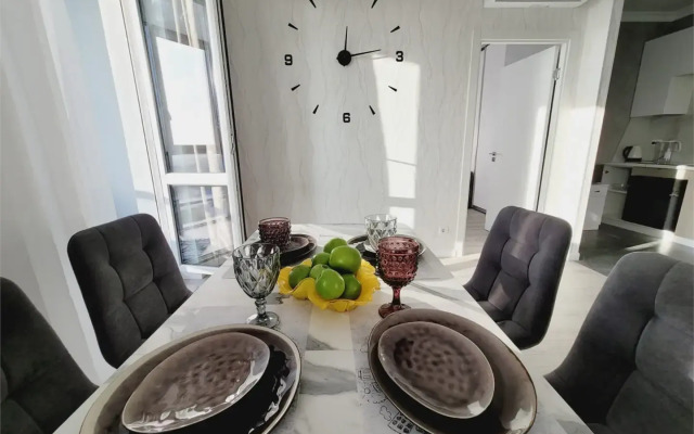 Апартаменты с Видом на Волгу 265