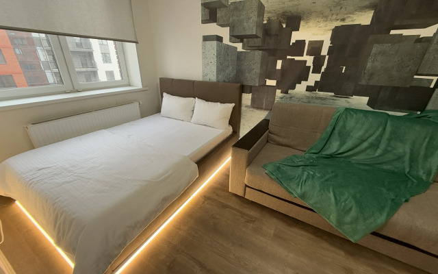 Tut Khorosho Na Azina 22k2 Flat