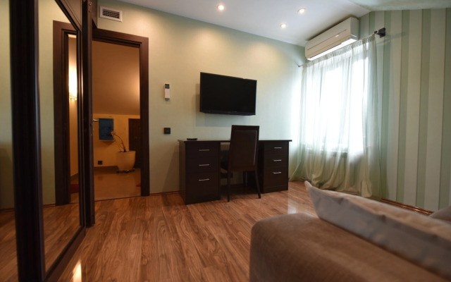 Частный дом Коттедж 3-х этажный