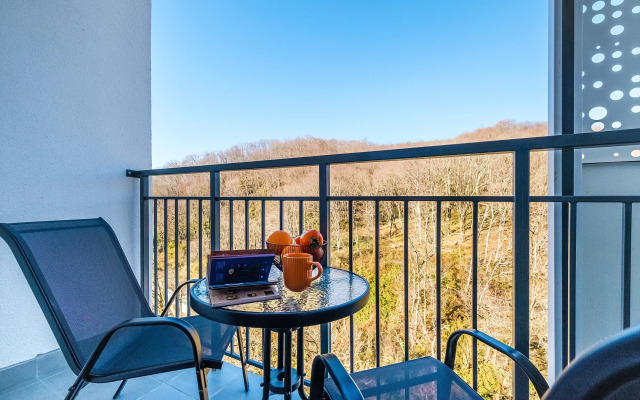 V Zhk Lletniy 8 Apartments