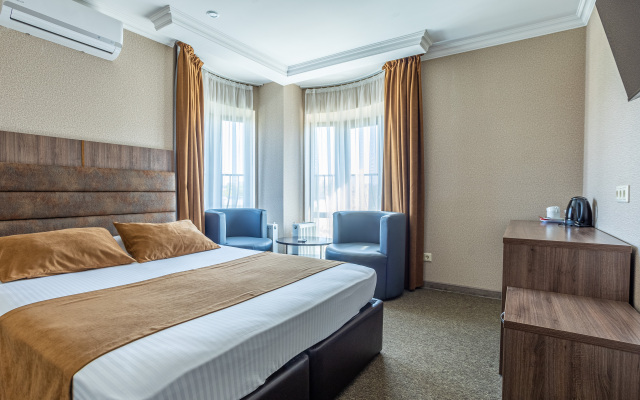 Hotel Marton Sezon