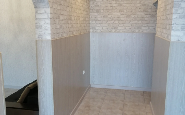 Na Krutoy Guest House