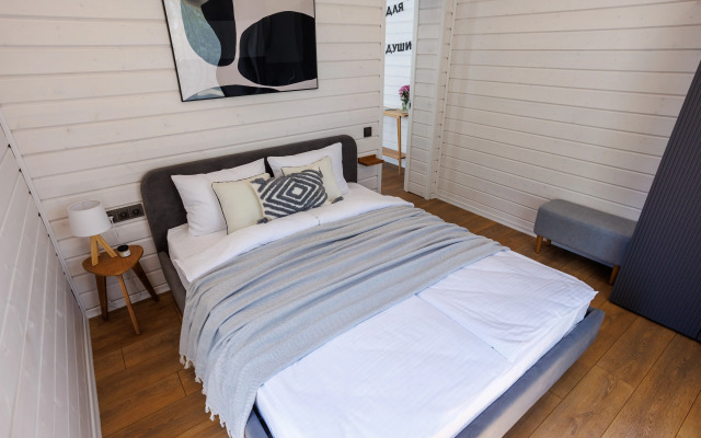 Forested home Guest house