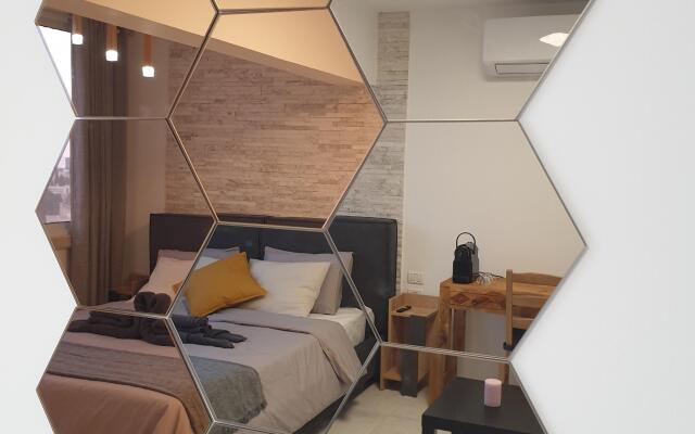 Maya Luxury Guest House