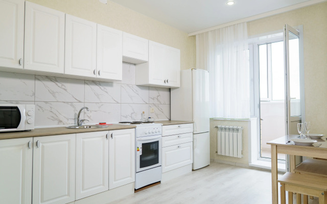 Апартаменты Hotel Home на Проспекте Ленина 144