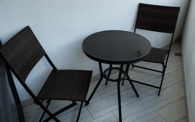 S Balkonom I Vidom Na More Apartment