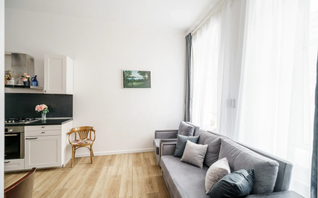 Апартаменты 5-я Советская 10