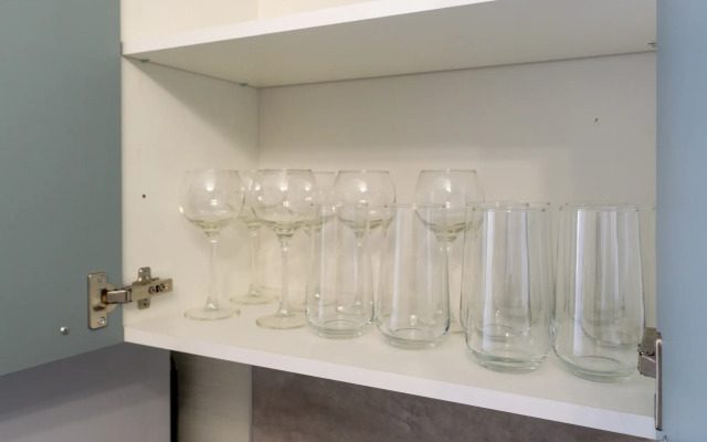 Dve podushki na Valdajskoj, 2k2 Flat