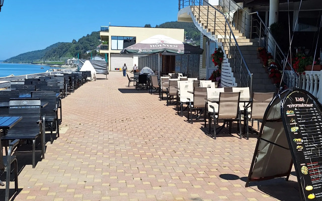 Anzhelika Guest House