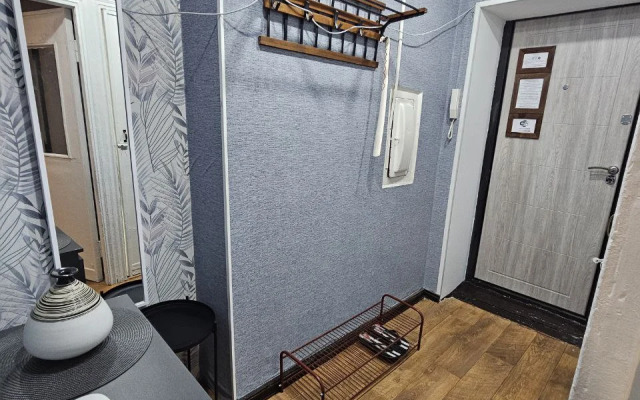 Квартира апартаменты L.V.Hotels на Первомайской 16