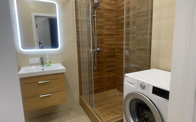 Апартаменты c 1 комнатой с балконом и с красивым видом из окна — фото 2