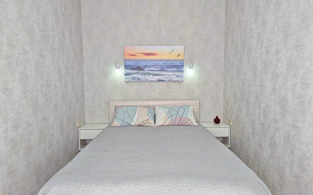 S Balkonom v Odnom iz Samykh Zelenykh Rayonov Sochi Flat