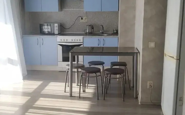 Naprotiv Brosko Moll Flat