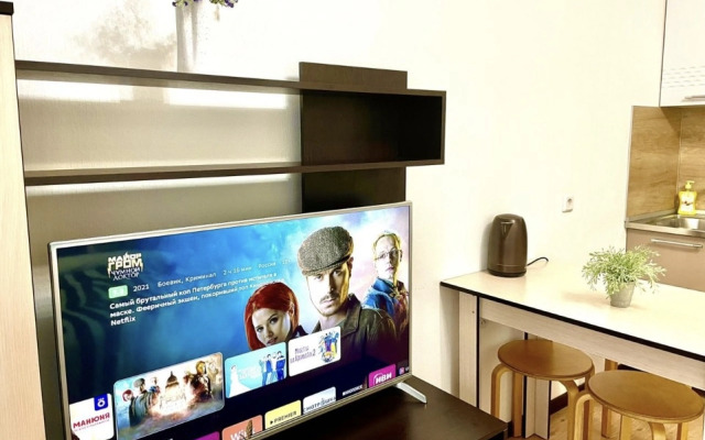 Krasivaya Studiya S Balkonom Flat