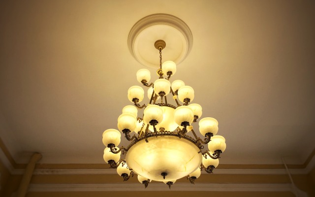 Yellow Hotel