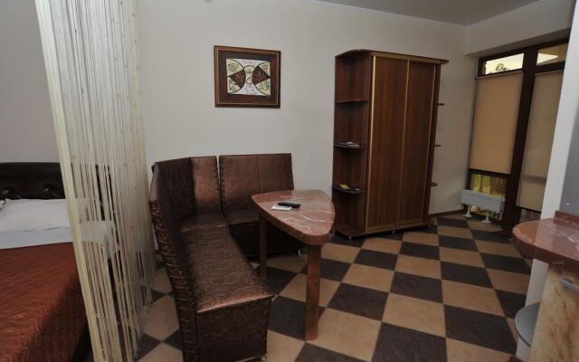 Almaz Akva Plaza Hotel