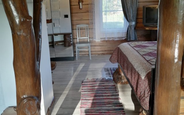 Частный дом Домик Лесника