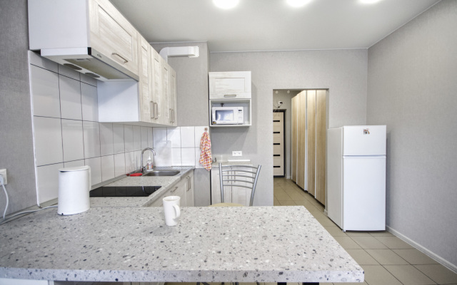 Na Prospekte Lenina 142 Apartments