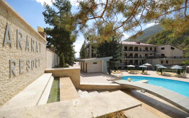 Aghveran Ararat Resort Hotel