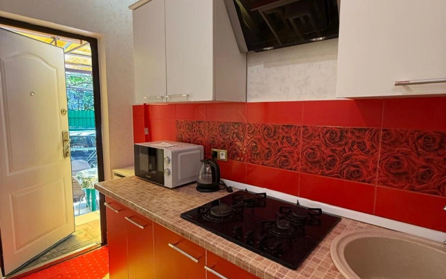Zhemchuzhina u Morya Guest House