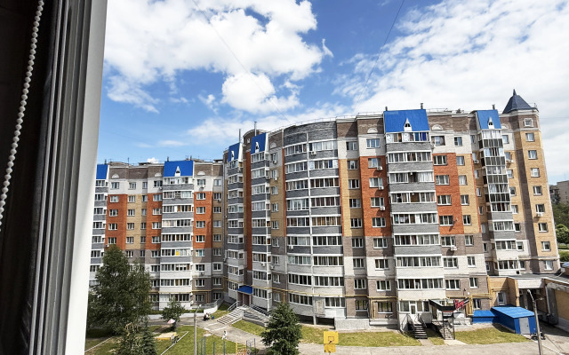 Na Petra Yermolaeva 1 Flat