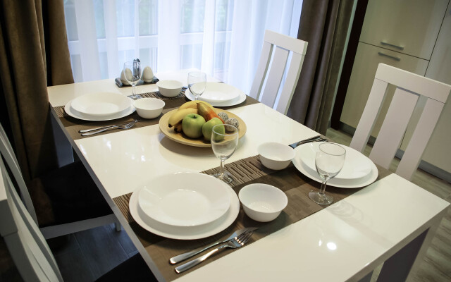 Апартаменты "Из Дома в Дом на Аптечной"